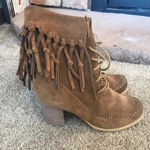 Sbicca heeled moccasins